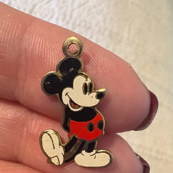 Vintage Mickey Mouse Charm Disney. - Picture 1 of 5